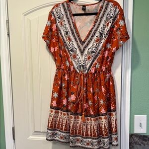 Bohemian Floral V-Neck Mini Dress in Red and Pink